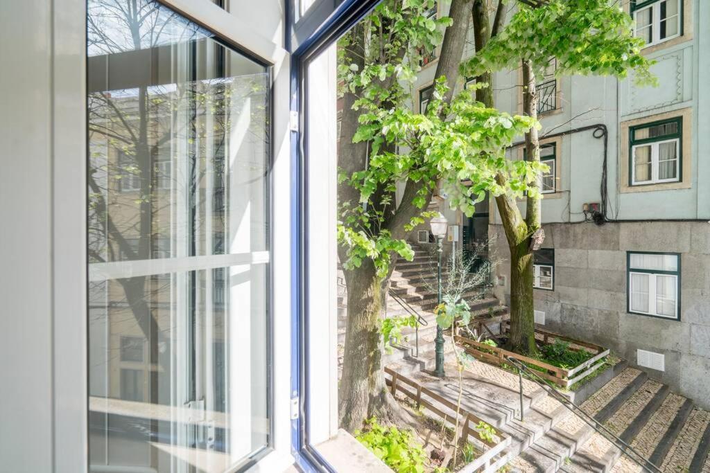 Beautiful Apartment Near The Center Of Lisboa Extérieur photo